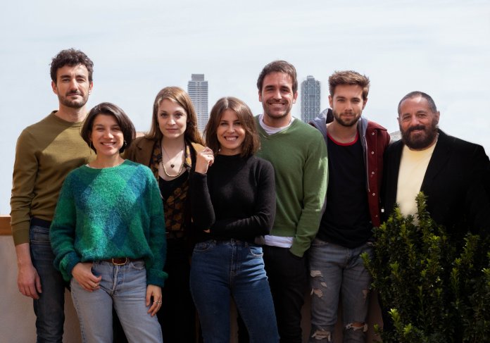 Smiley reparto serie Netflix