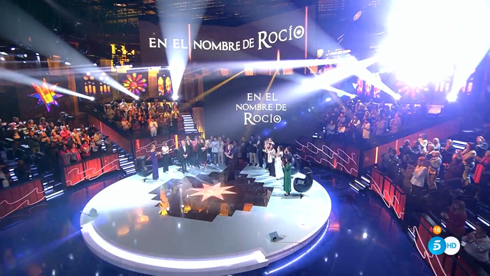 Emotiva despedida En el nombre de Rocío