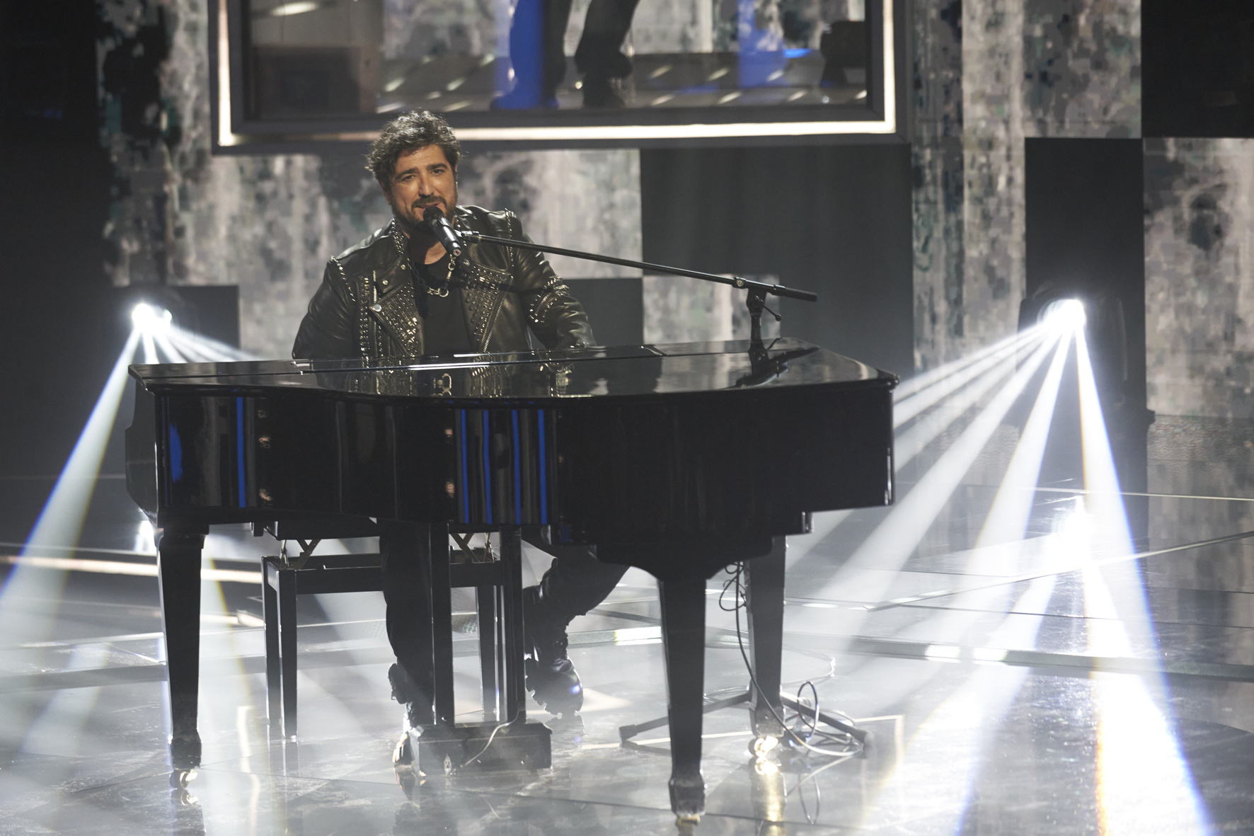 Cover Night Semifinal